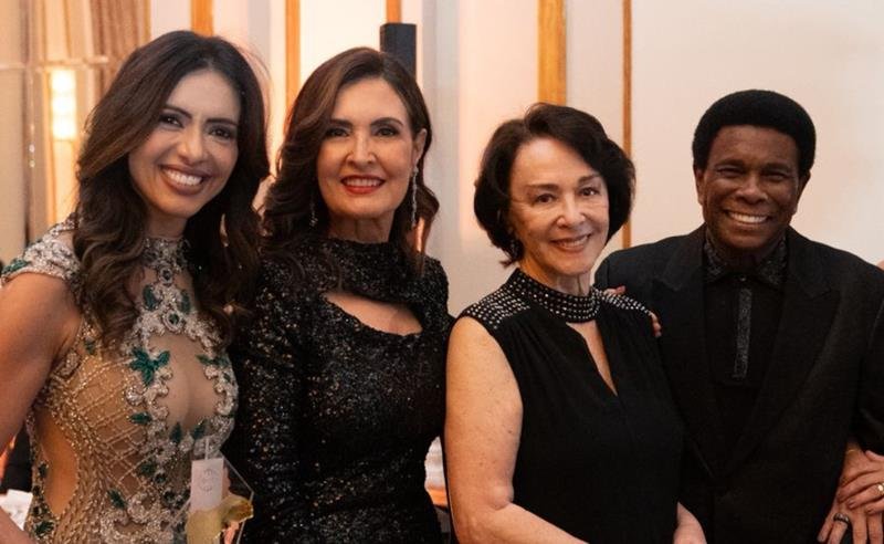Sophia Martins é reconhecida como ‘Personalidade Feminina 2025’ em evento de prestígio no Copacabana Palace