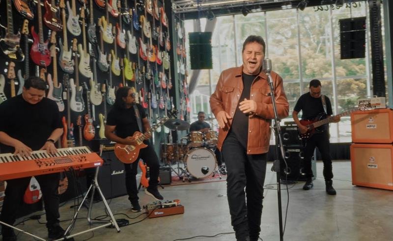 Jota T lança clipe de “Deus Tremendo” e marca nova fase em parceria com a Yes Play
