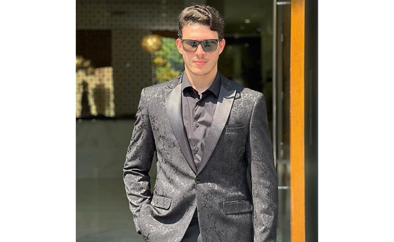 Clair Da Silveira e o impacto da Salto Couture na alta costura voltada para trajes de gala e ternos